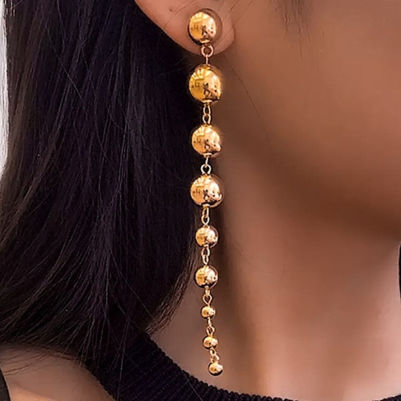 ⚜️[𝟯/$𝟯𝟴]⚜️Long Silver Ball Drop Earrings NEW - Picture 3 of 7